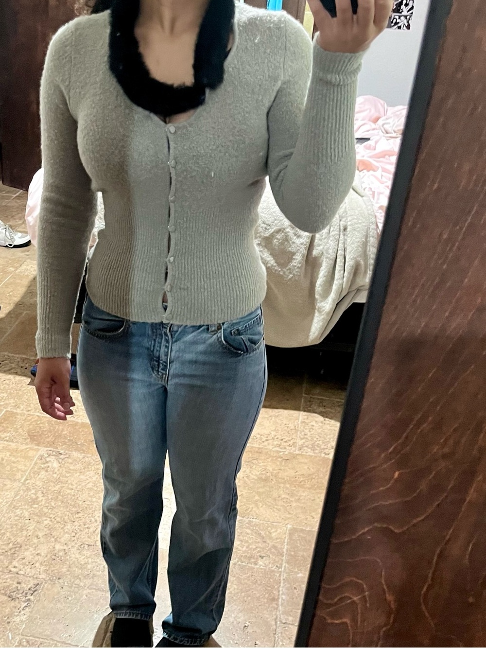 Y2K Gray Fitted Cardigan Black w Removable Faux Fur Collar Button Up